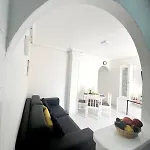Διαμέρισμα Holiday Apartment *